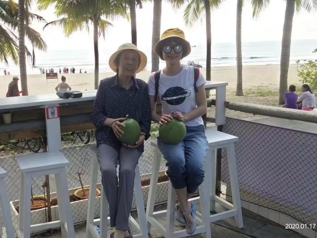 赵征:有温度的“经济人” 她用匠心陪伴学生成长
