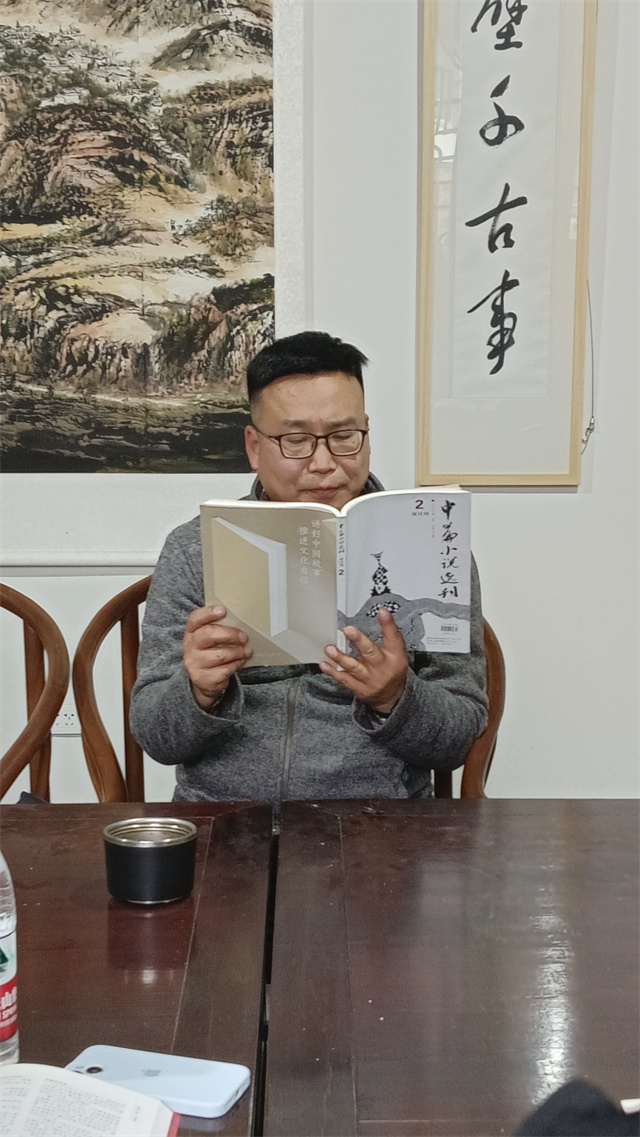 徐清松:学生发表作品是我最高兴的事情