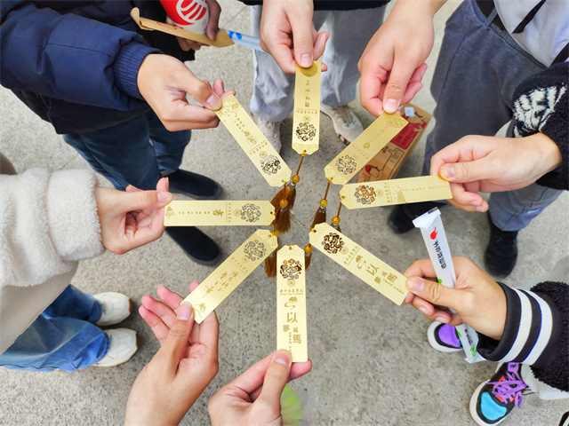 【我与信院的故事】董文媛:热爱我的热爱