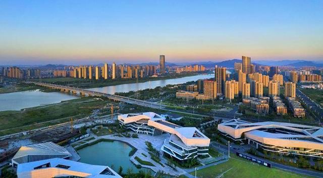 我校艺术学子荣获“2022e游小镇第一届CG巅峰大赛”两项一等奖