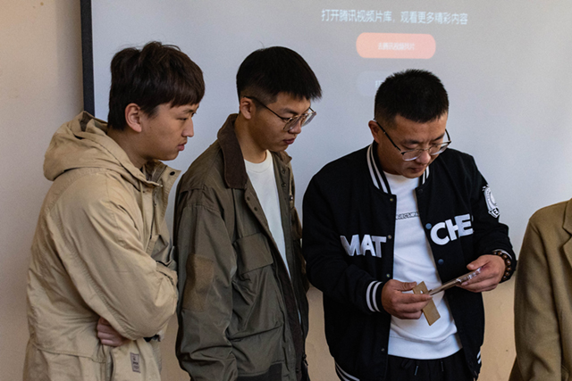 解锁设计作品“新”玩法——我校艺术传媒学院首届设计周启动