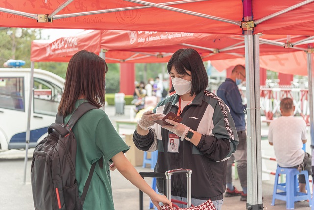 欢迎回家！信院万名学子返校，新学期崭新出发