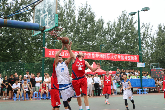 国际大学生篮球交流赛在我校打响