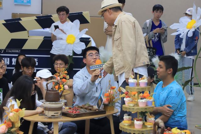 书院围炉夜话第8期:有趣又有梗,真实无厘头——“动”见科幻影视的另一种可能