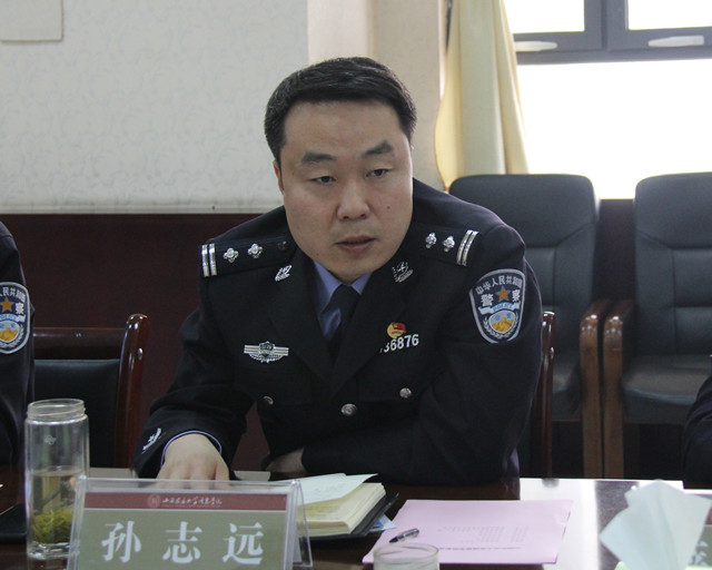 太谷县公安局领导就加强意识形态领域安防工作来校调研