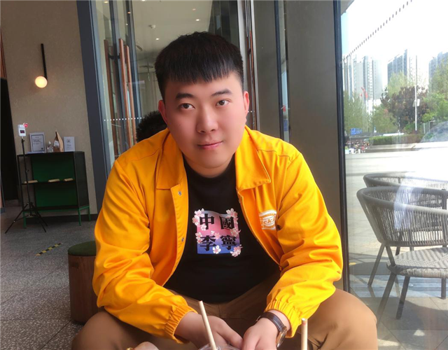 【就业创业·青年有话说】逐梦千里，始于足下