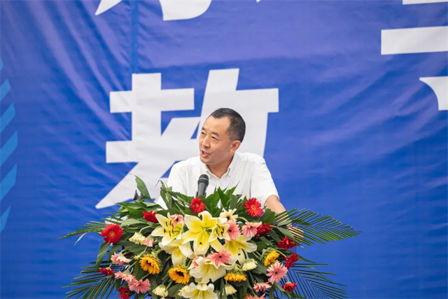 跃入人海 奔赴未来——我校隆重举办2023届学生毕业典礼暨学位授予仪式