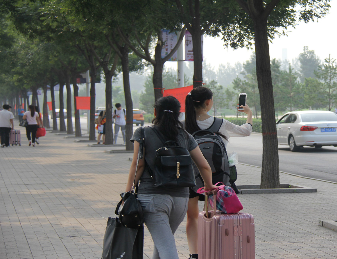 【新生入学】青春列车，今日出发——图说2016级新生报到注册