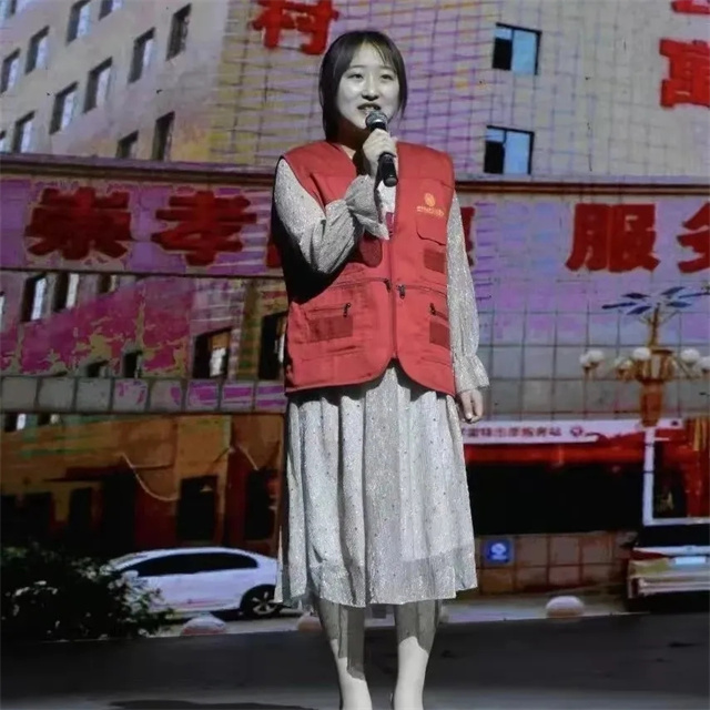 毕业音乐会,信院师生和安子与九妹乐队一起燃爆这个盛夏!