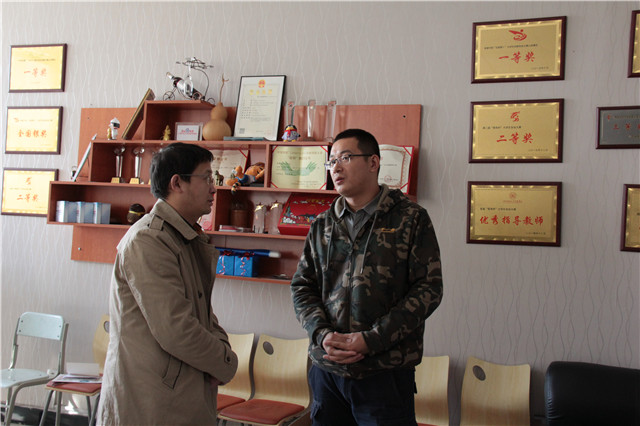 不远千里来相聚 考察交流谋发展