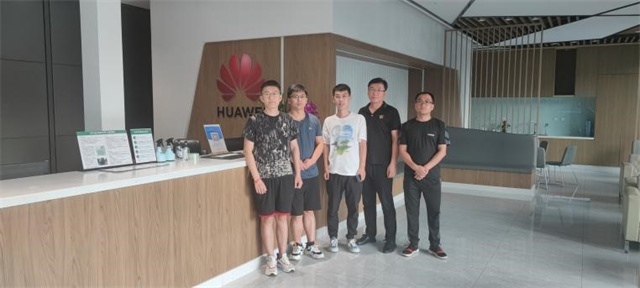 【我与信院的故事】贾志杰:用心做教育 做出彩工程师