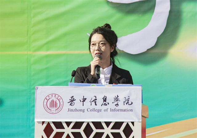 青春启航!我校分批举行2022级新生开学典礼