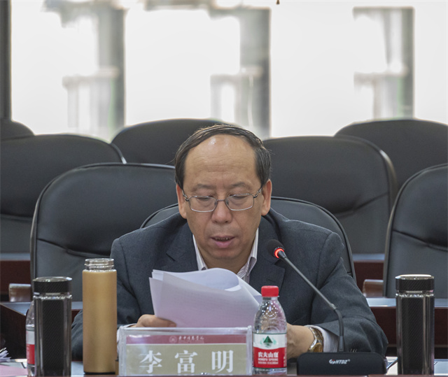 省高校思政理论课建设评估工作组来我校考察评估