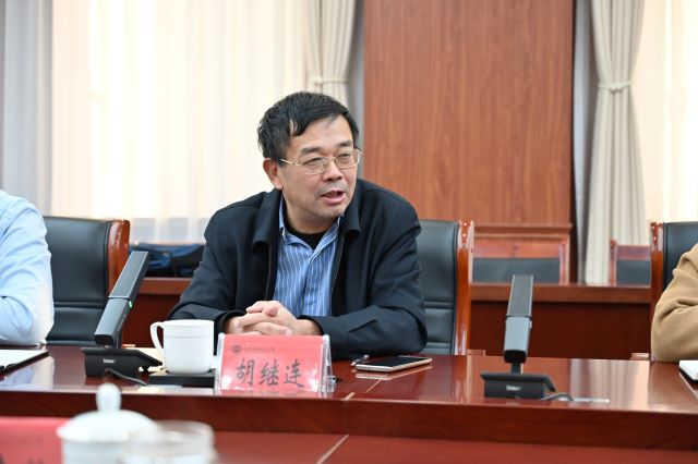 我校赴山西应用科技学院考察学习